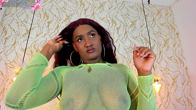 Snapshot of NAOMY_COOPER chatting on February 6, 2026, 8:16 pm NAOMY COOPER online show from February 6, 2026, 8:16 pm