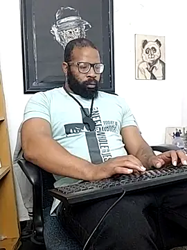 King Malik online show from November 14, 2025, 3:43 am