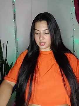 VALENTINA ROUSE  online show from June 3, 2026, 10:58 pm