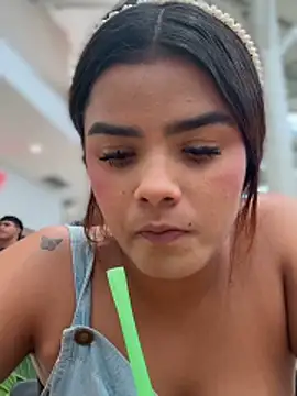 Kaily Sweet16 online show from December 17, 2025, 6:35 pm