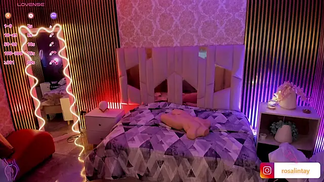 Rosalind tay online show from October 17, 2025, 11:34 am