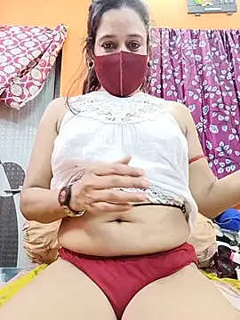 Hotpuja25 online show from July 22, 2026, 6:21 pm