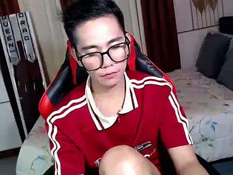 Snapshot of drinkmycumx chatting on February 4, 2026, 3:18 pm drinkmycumx online show from February 4, 2026, 3:18 pm