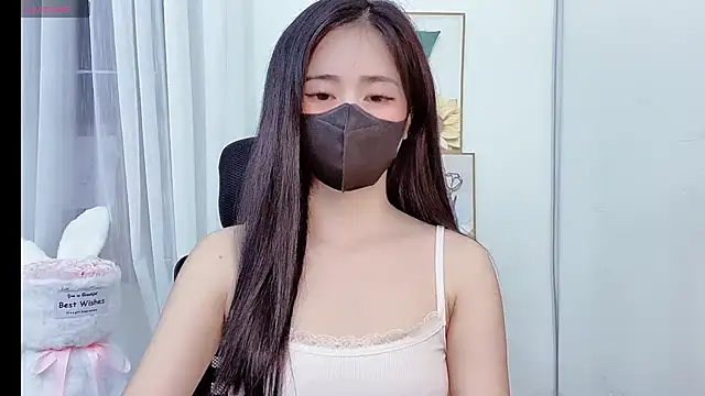 Snapshot of Mint2k chatting on September 14, 2025, 10:37 am Mint2k online show from September 14, 2025, 10:37 am