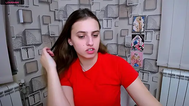 AmandaDimond  online show from December 2, 2025, 10:39 am