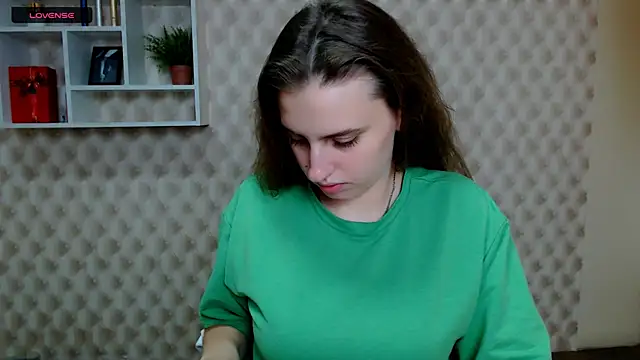 AmandaDimond  online show from November 30, 2025, 1:01 pm