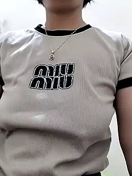 love sexy090 online show from October 24, 2025, 11:48 pm