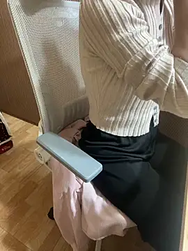 Snapshot of Mina048 chatting on March 22, 2026, 5:43 am Mina048 online show from March 22, 2026, 5:43 am