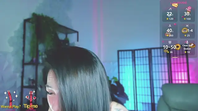 Hotkittylove online show from October 4, 2025, 4:52 pm