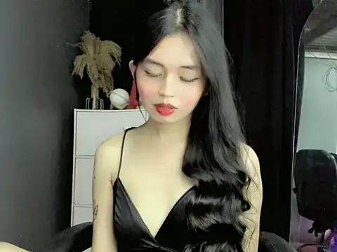 Snapshot of LexiLove chatting on September 16, 2025, 2:51 pm LexiLove online show from September 16, 2025, 2:51 pm