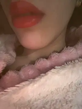 Snapshot of Mimisixo chatting on January 16, 2026, 6:23 pm Mimisixo online show from January 16, 2026, 6:23 pm