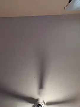 Cnutt310 online show from April 10, 2026, 11:45 pm