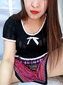 Ariana-Vy online show from December 18, 2025, 1:00 am