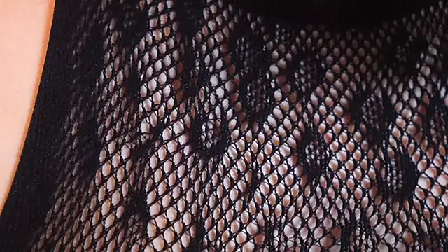 Snapshot of ambar_rosse25 chatting on February 14, 2026, 11:43 am ambar rosse25 online show from February 14, 2026, 11:43 am