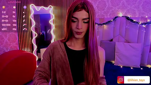 LIHIAN TAY online show from November 27, 2025, 3:29 am