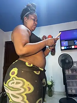 Snapshot of Sam_Blue chatting on May 23, 2026, 1:32 pm Sam Blue online show from May 23, 2026, 1:32 pm