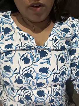 Snapshot of sexyriya____ chatting on September 21, 2025, 5:29 pm sexyriya     online show from September 21, 2025, 5:29 pm