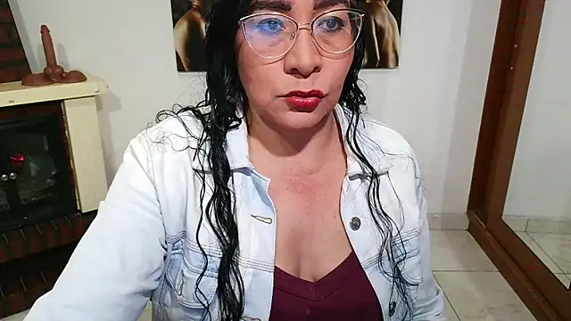 Grace mature milf online show from December 17, 2025, 10:09 am