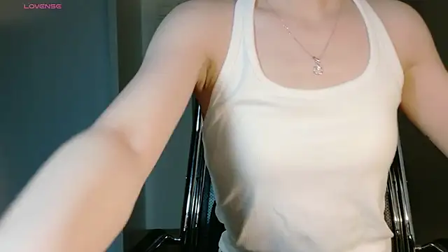 Ryeon 99 online show from April 7, 2026, 2:41 pm