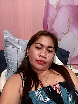 sexybitch 02 online show from March 15, 2026, 12:23 pm