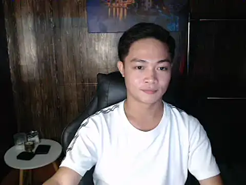 hotzachery online show from April 29, 2026, 5:30 pm