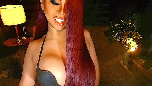 Snapshot of KarlaFrost chatting on July 28, 2026, 1:13 am KarlaFrost online show from July 28, 2026, 1:13 am