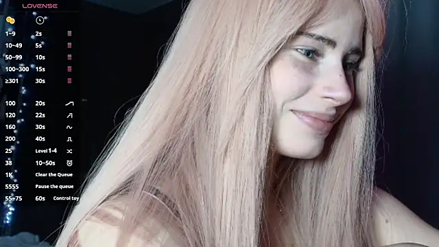 PieraMarch online show from November 22, 2025, 5:45 pm