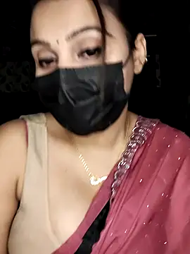 Horny Shalu online show from December 18, 2025, 5:50 pm