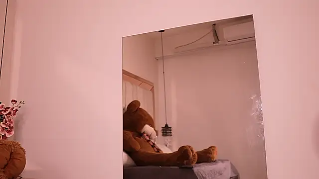 Snapshot of SamantaVazquez chatting on January 15, 2026, 11:57 am SamantaVazquez online show from January 15, 2026, 11:57 am