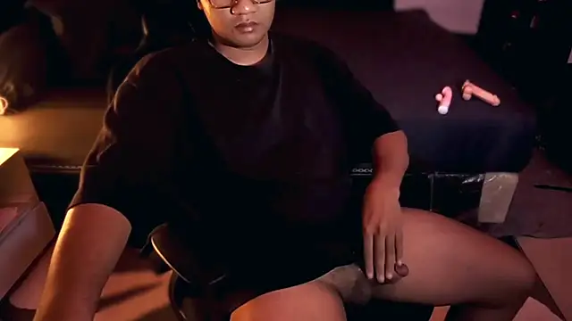 Snapshot of wildylive chatting on July 29, 2026, 1:32 pm wildylive online show from July 29, 2026, 1:32 pm