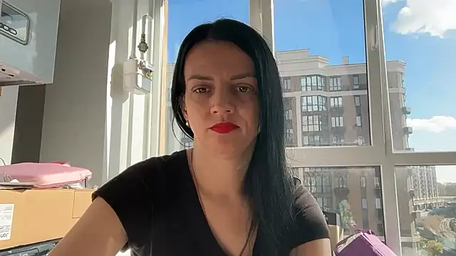 Snapshot of Sladosttss chatting on October 28, 2025, 9:52 am Sladosttss online show from October 28, 2025, 9:52 am