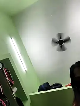 Tamil Ishu online show from September 29, 2025, 10:00 am