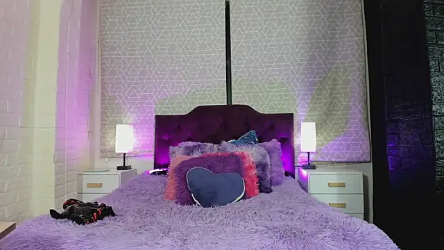 Zamara Kleii online show from November 15, 2025, 5:22 am