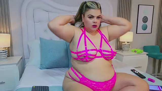 Snapshot of KiimBrooks chatting on February 13, 2026, 10:59 am KiimBrooks online show from February 13, 2026, 10:59 am