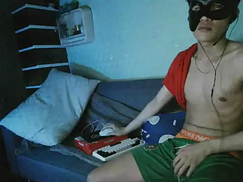 boyhigh1997 online show from December 3, 2025, 2:27 pm