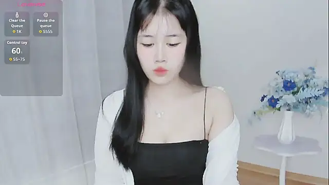 -Rose-Lucky- online show from November 11, 2025, 12:38 am