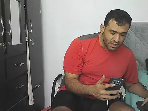 Snapshot of morenocabro10 chatting on February 16, 2026, 7:23 pm morenocabro10 online show from February 16, 2026, 7:23 pm