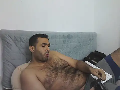 morenocabro10 online show from January 7, 2026, 10:04 pm