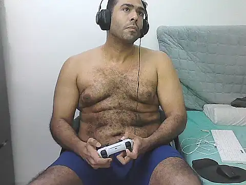 morenocabro10 online show from April 9, 2026, 6:19 am