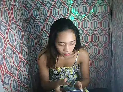 Virgen christine01 online show from November 19, 2025, 12:43 am