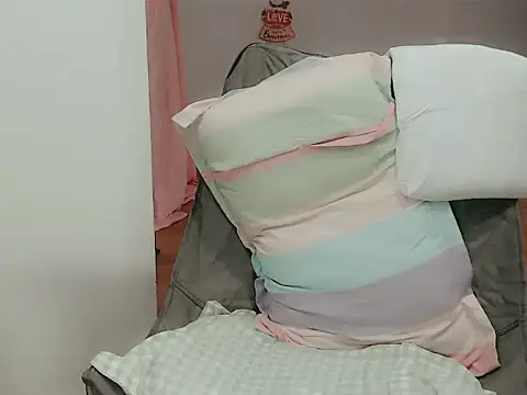 Snapshot of Tea_Mei chatting on February 2, 2026, 11:42 am Tea Mei online show from February 2, 2026, 11:42 am