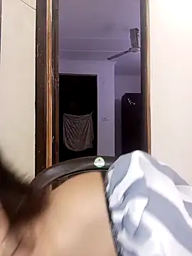 Snapshot of Cute_Rakhi8 chatting on September 23, 2025, 5:03 am Cute Rakhi8 online show from September 23, 2025, 5:03 am