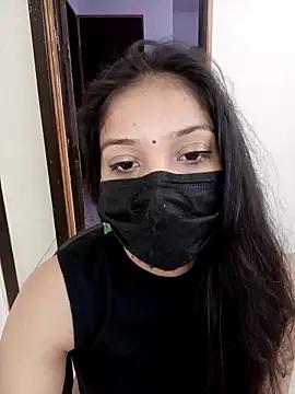Snapshot of Cute_Rakhi8 chatting on October 9, 2025, 4:35 am Cute Rakhi8 online show from October 9, 2025, 4:35 am