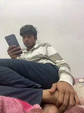 funny sexxx online show from February 18, 2026, 5:27 am