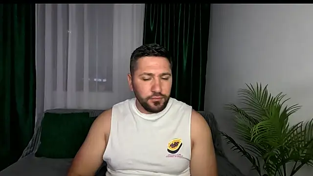 Gold Alpha Boy online show from June 26, 2026, 6:58 pm