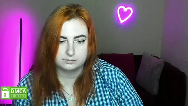 Alicia love00 online show from November 17, 2025, 6:23 pm