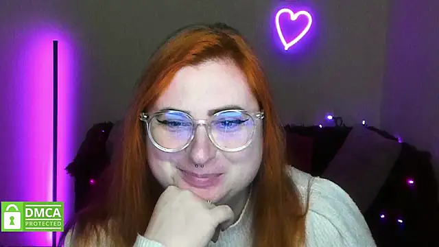 Alicia love00 online show from December 17, 2025, 6:29 am