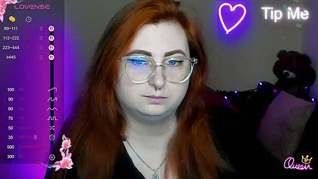 Snapshot of Alicia_love00 chatting on March 30, 2026, 5:31 am Alicia love00 online show from March 30, 2026, 5:31 am