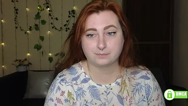 Snapshot of Alicia_love00 chatting on March 28, 2026, 6:25 am Alicia love00 online show from March 28, 2026, 6:25 am