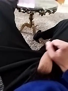 Snapshot of idhem___31 chatting on February 16, 2026, 12:59 pm idhem 31 online show from February 16, 2026, 12:59 pm